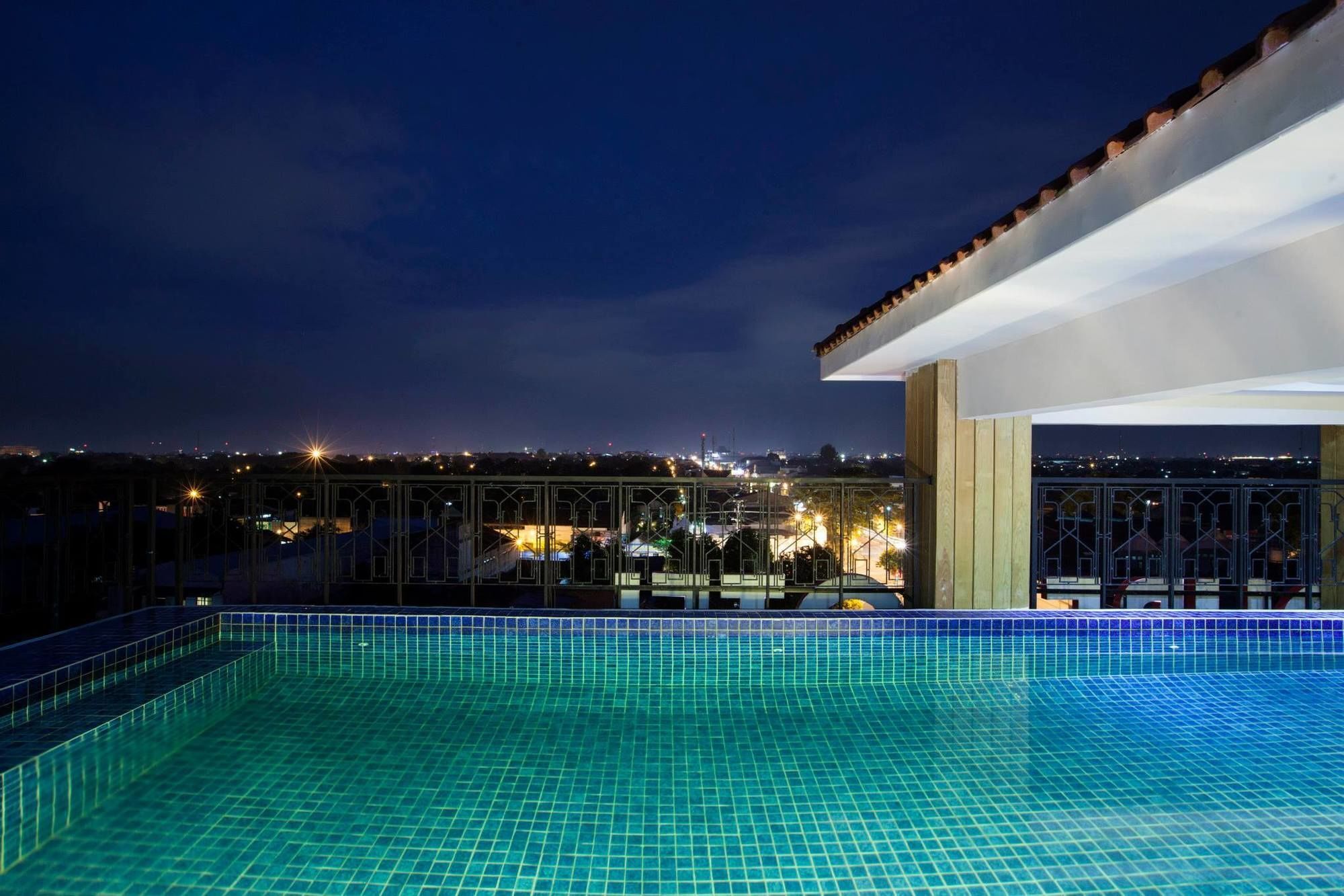 The Cube Hotel Malioboro, Azana Hotels Collection Yogyakarta Luaran gambar
